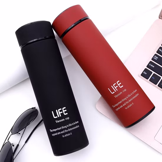 Doule 벽 온도 디스플레이 LED 스마트 보온병 따뜻한 차가운 열 절연 진공 플라스크 OEM 사용자 정의 로고 500ml 유지